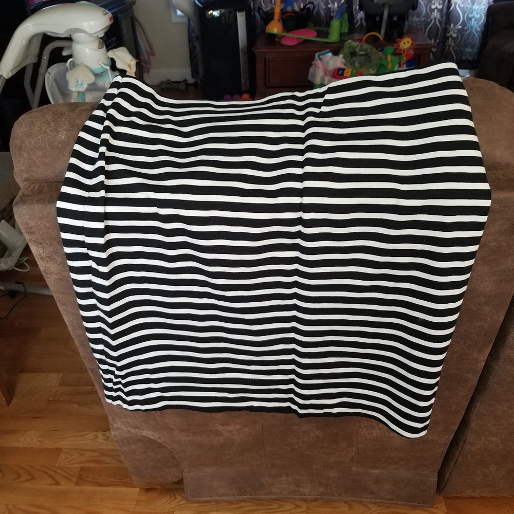 Old navy pencil skirt